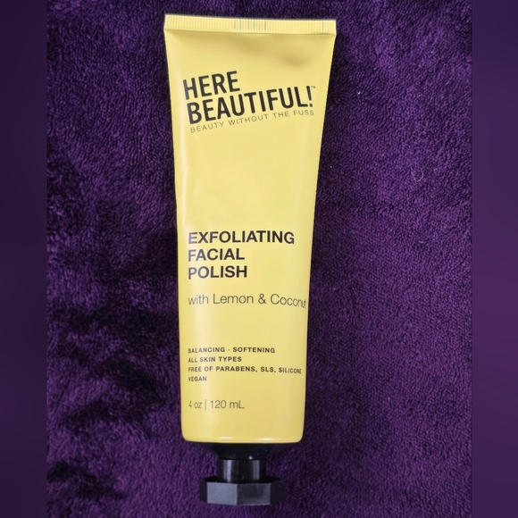 Here Beautiful! Priming Moisturizer & Exfoliating Facial Polish | Set of 2 - Picture 5 of 6